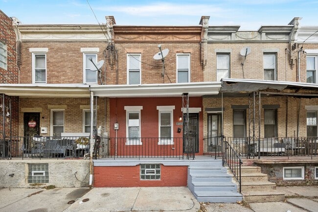 Building Photo - 5725 Race St