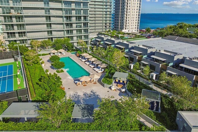 Building Photo - 3015 S Ysabella Ave