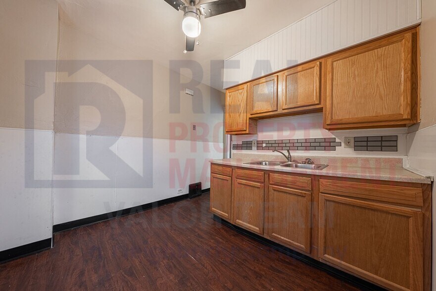 Building Photo - 1742 Clarkstone Rd