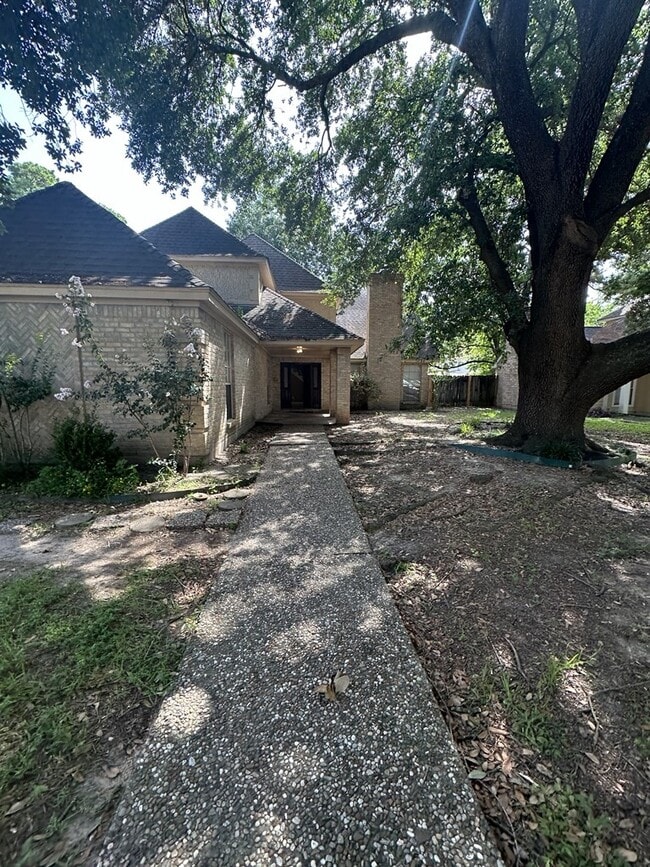 Building Photo - 14714 Ridgechase Ln