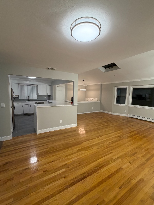 Building Photo - 3832 Hickory St