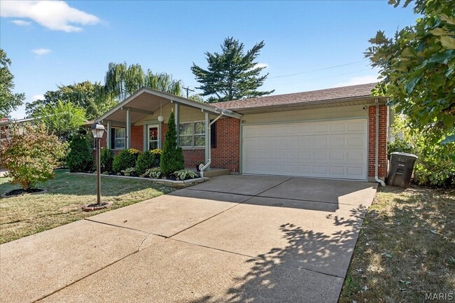 Building Photo - 354 Burncoate Dr