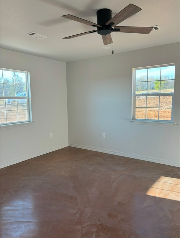 Building Photo - 198 Rustic Ln