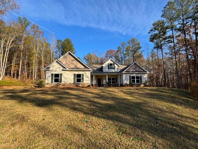 Building Photo - 55 Hawthorn Ln