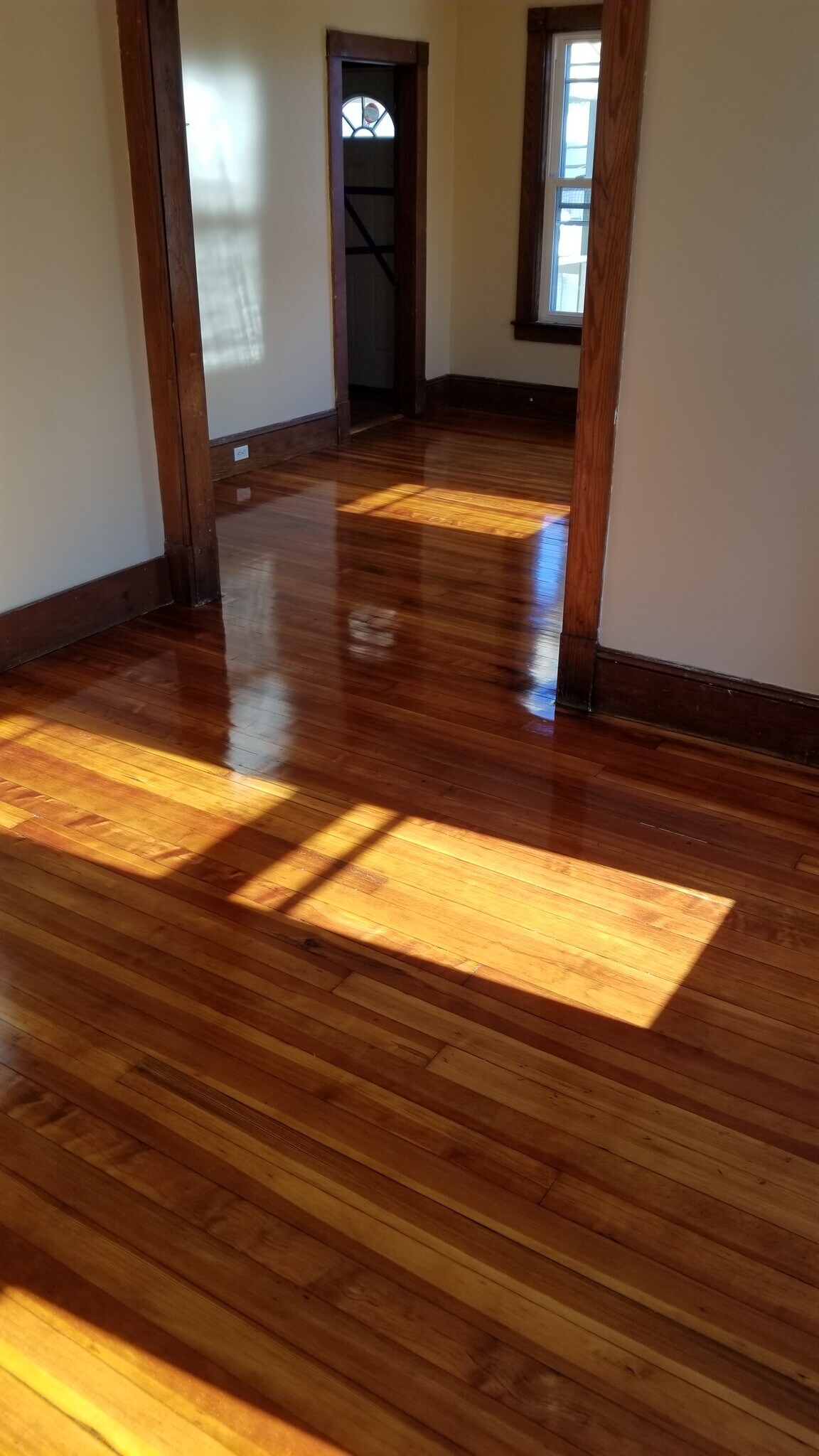 Building Photo - 14 Bardwell St