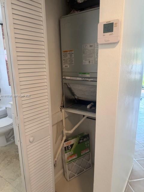 Building Photo - 520 NE 38th St