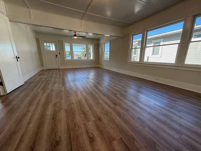 Great Room - 1624 Mill St