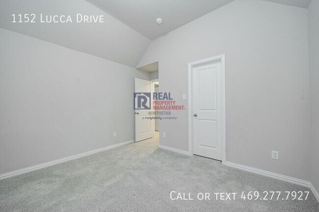 Building Photo - 1152 Lucca Ct