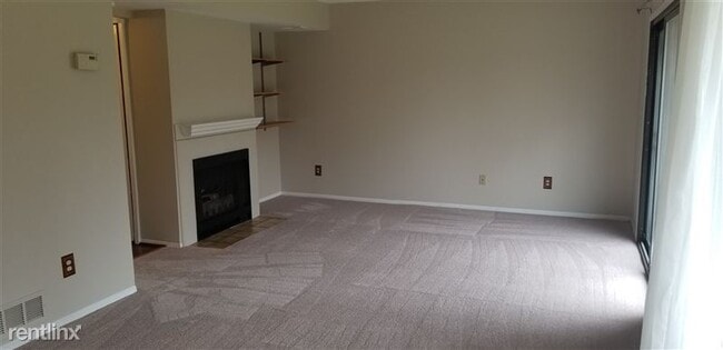 Building Photo - 200 Briarcrest Dr