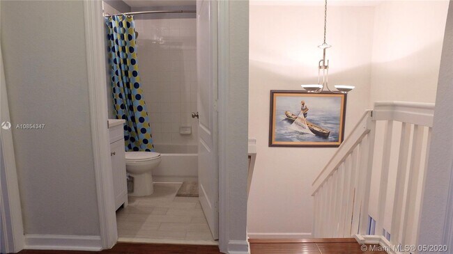 Building Photo - 5102 NW 115th Ct  Doral Fl 33178