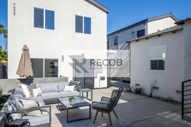 Building Photo - 4685 49th St