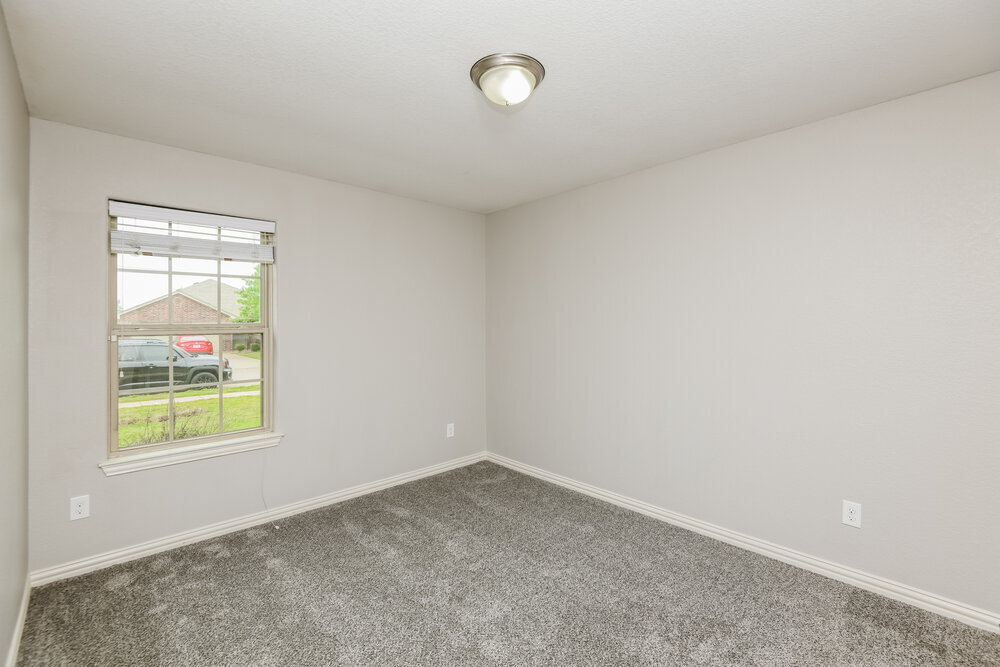 Building Photo - 7612 Hollow Point Dr