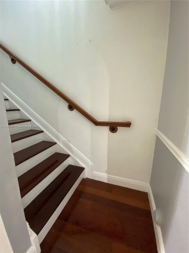 Building Photo - 3503 W 76th St