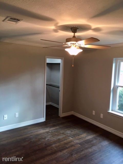 Building Photo - 3 br, 2 bath House - 13590 Rolling Hills Dr