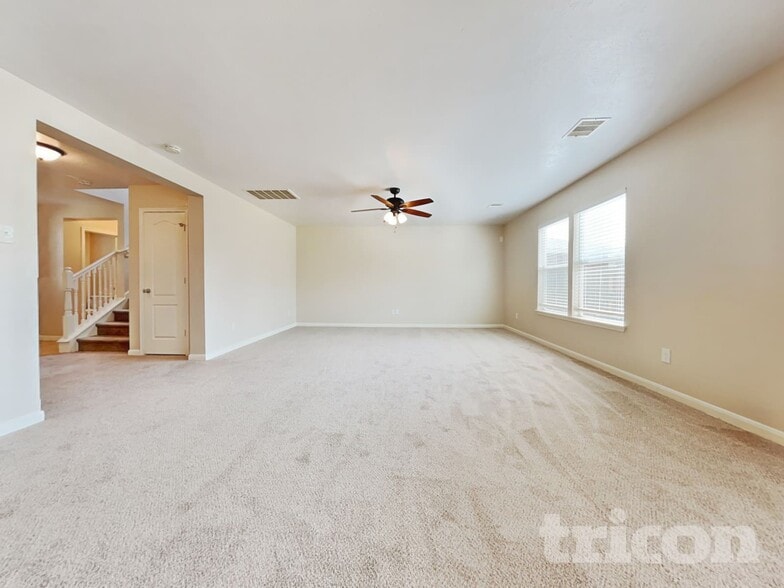 Building Photo - 7914 Moss Springs Ct