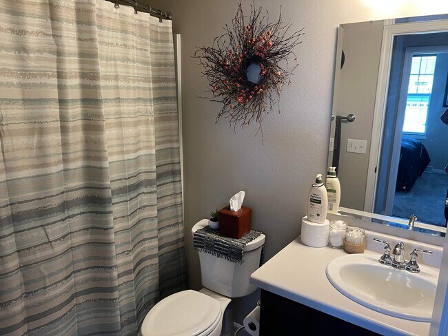 2nd Bathroom - 1827 Waterfall Way