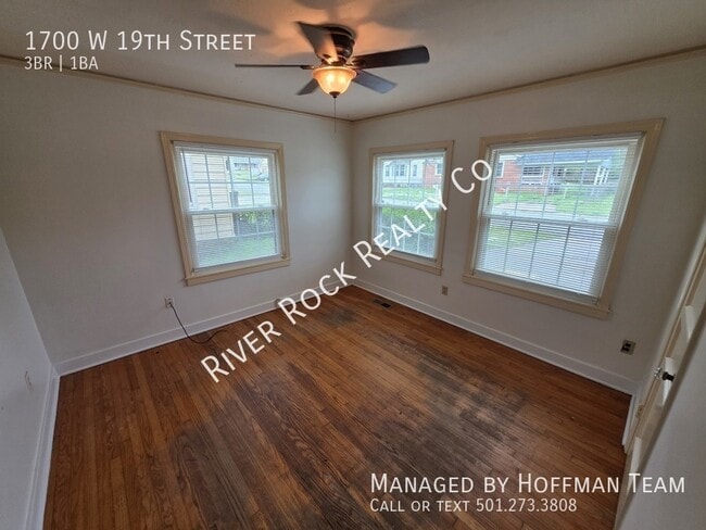 Building Photo - 1700 W 19th St