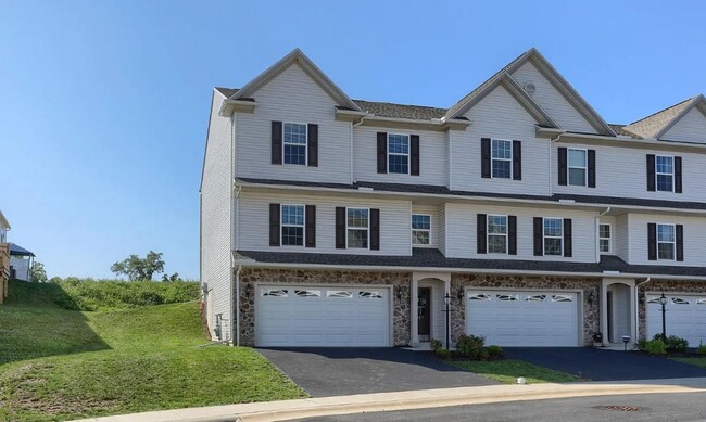 Building Photo - 2317 Bartlett Rd