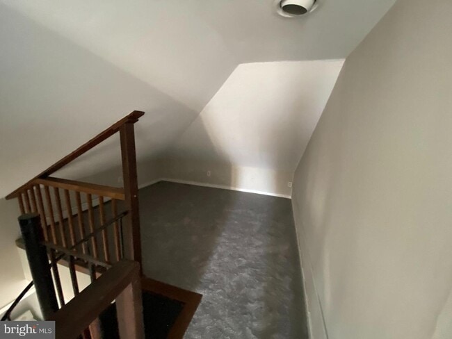 Building Photo - 1219 E Ridge Pike