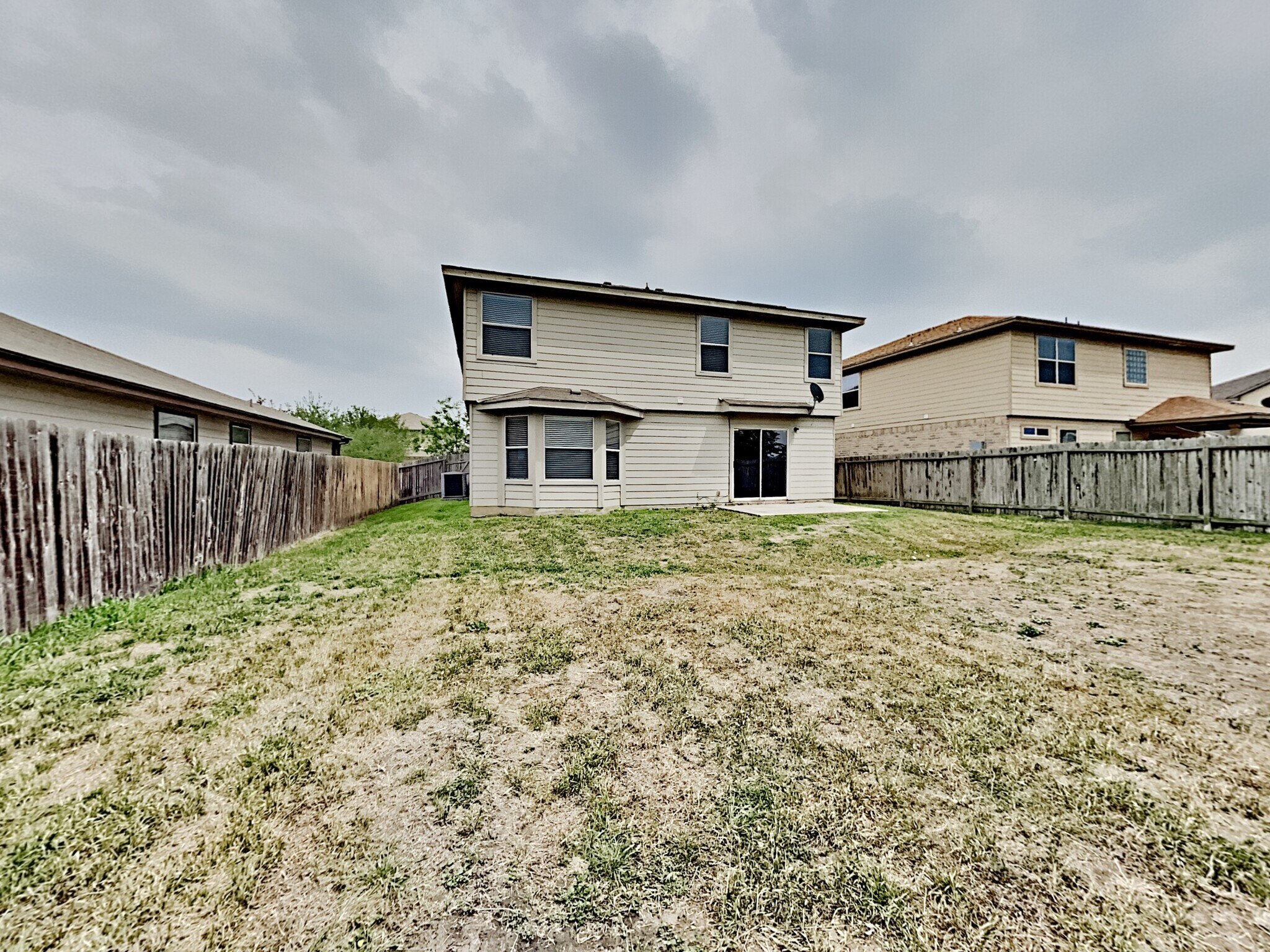 Building Photo - 6907 Macaway Crk