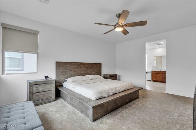 Building Photo - 1309 Azure Jay Ave