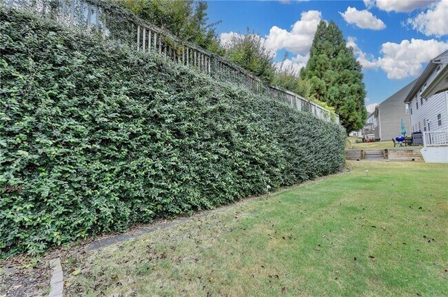 Building Photo - 5013 Groover Dr