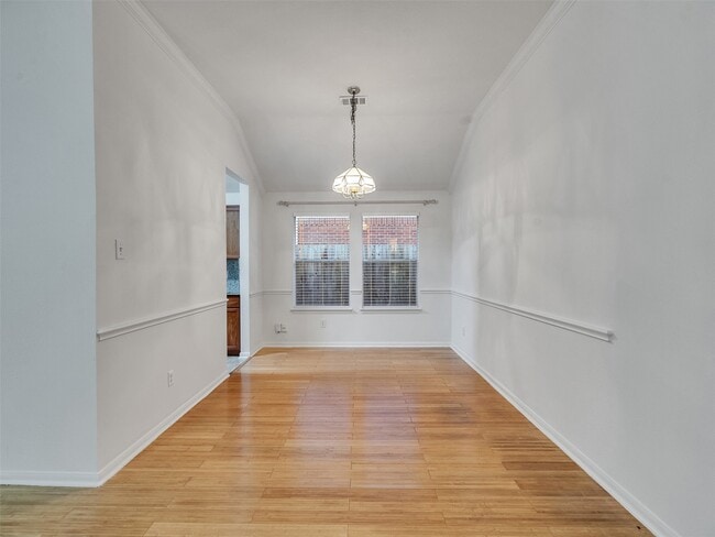 Building Photo - 16715 Lighthouse View Dr