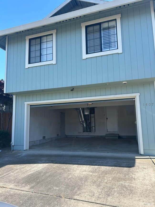 Building Photo - 1407 Muir Pl
