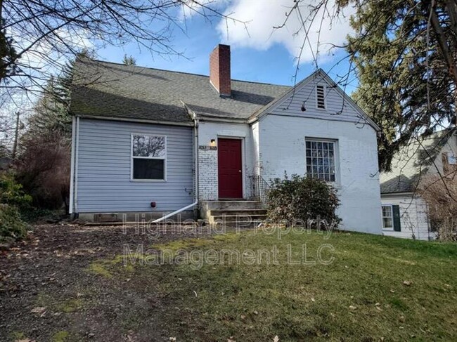 Primary Photo - 1053-1055 NE Monroe St