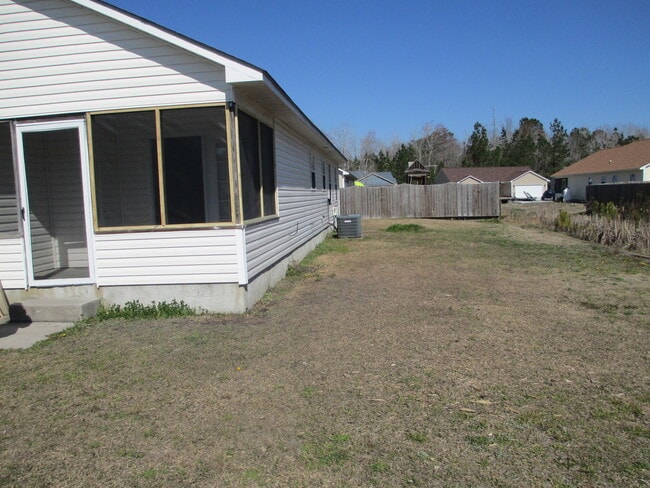 Building Photo - 103 Eagle Trail