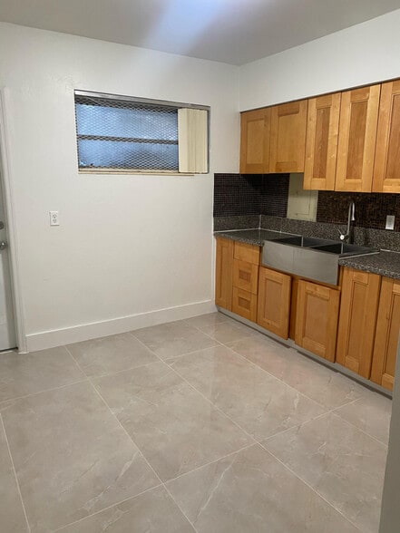 Building Photo - 29 NW 68th St