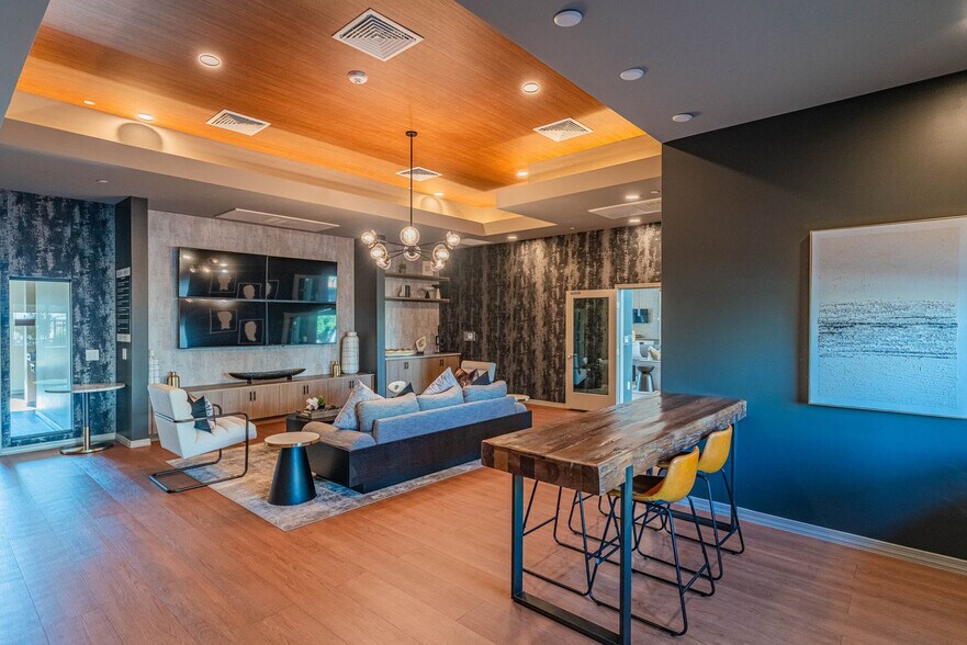 Building Photo - 9600 W Georgia Ave