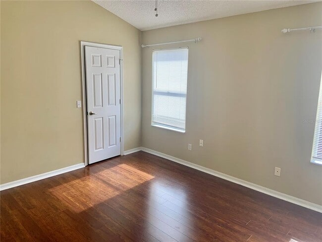 Building Photo - 3878 Kingston Oaks Cove