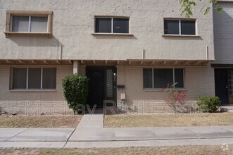 Building Photo - 6837 E Osborn Rd