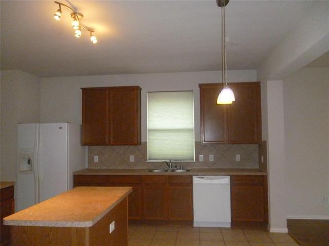 Building Photo - 3407 Melvin Dr