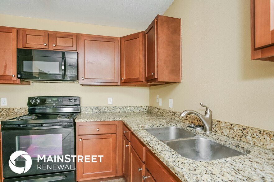 Building Photo - 2377 Bridlewood Dr