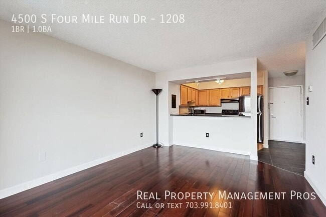 Building Photo - 4500 S Four Mile Run Dr