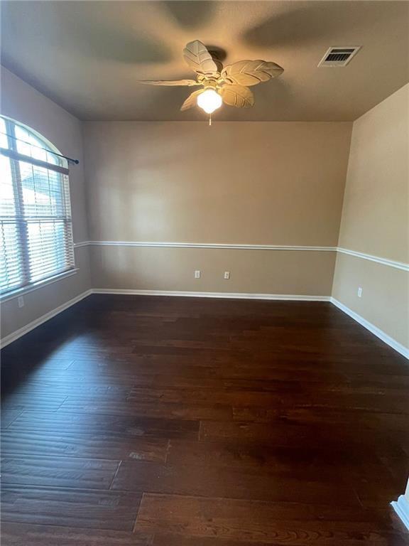 Building Photo - 704 S Frontier Ln