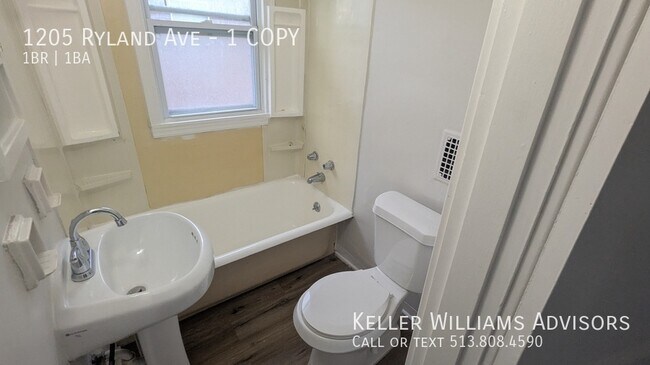 Building Photo - 1205 Ryland Ave