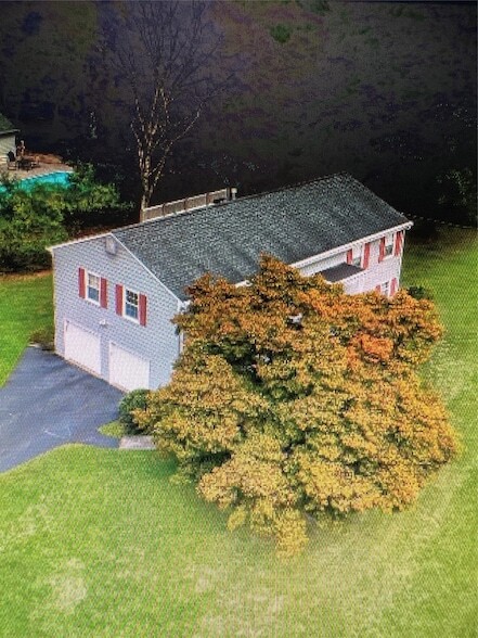 Building Photo - 12 Gerken Dr