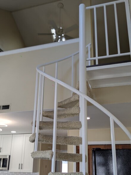 Building Photo - 3700 Golf Colony Ln