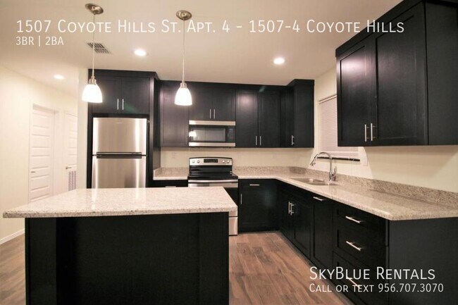 Building Photo - 1507 Coyote Hls