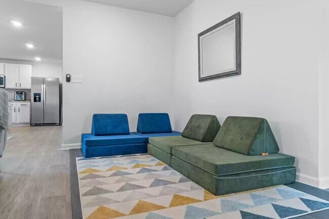 Building Photo - Beautiful, newly built 3-bedroom in South Walton