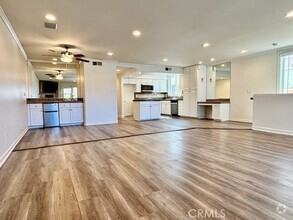 Building Photo - 5007 River Ave