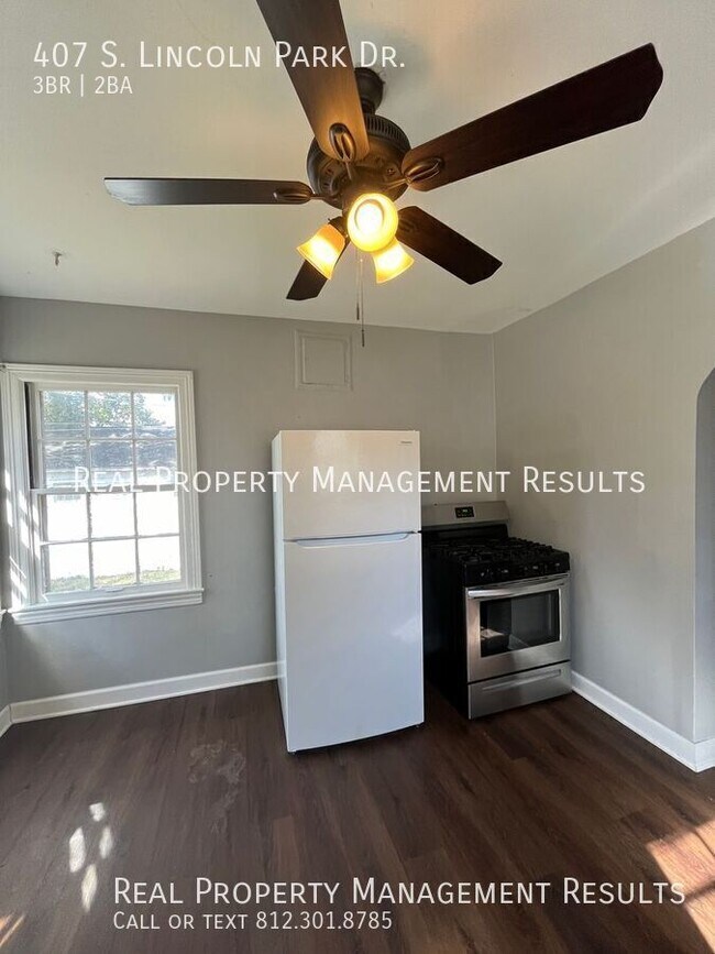 Building Photo - 407 S Lincoln Park Dr