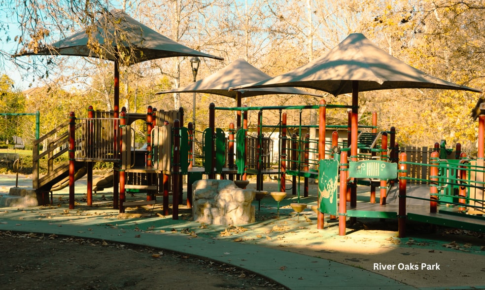 Building Photo - 430 Galleria Dr