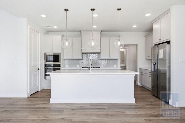 Building Photo - 216 Monrovia Wy