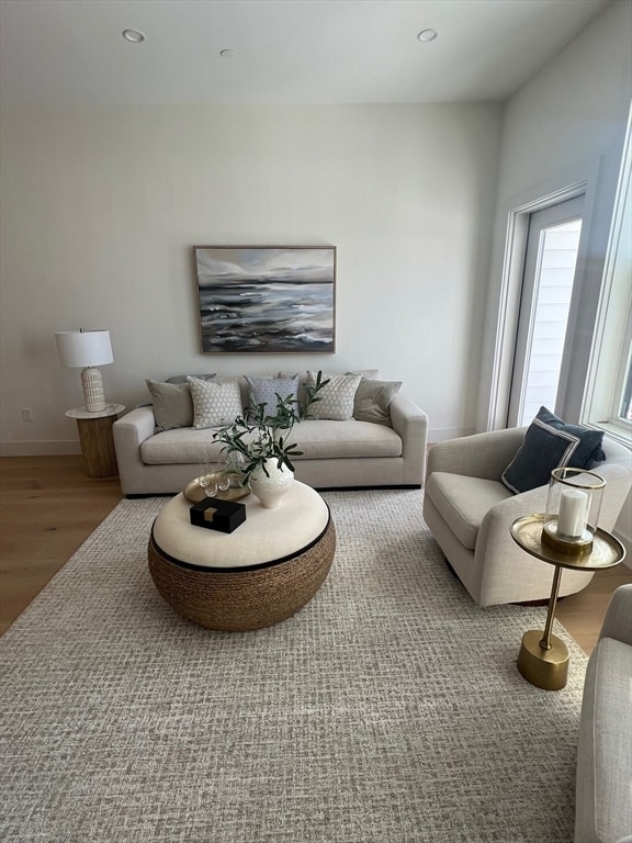 Building Photo - 105 Sea St