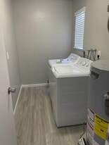 Building Photo - 316 Champlin Ave