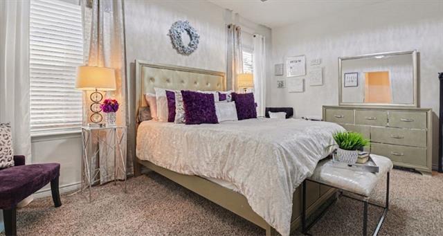 Building Photo - 1613 Grand Villa St